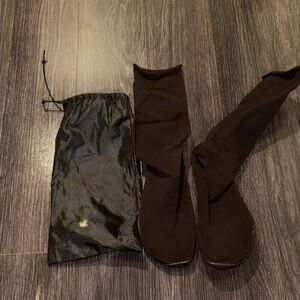 New Yeezy YZY pods size 2